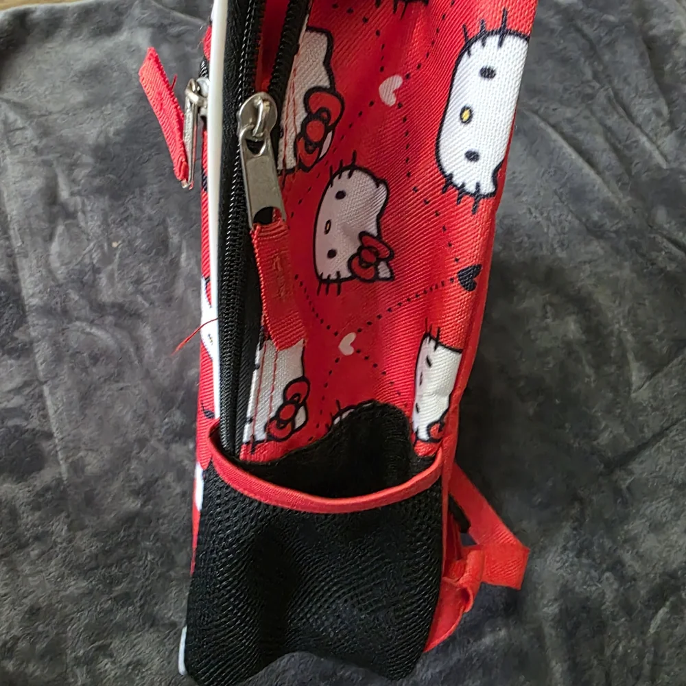Sanrio‎ Hello Kitty Red Bag